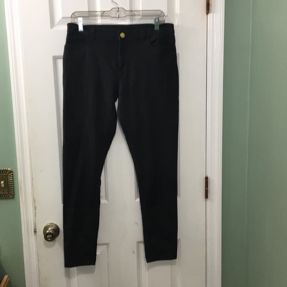 Juicy couture size 12 jean/jegging material